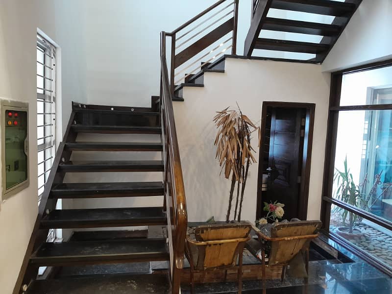 1 Kanal Luxury Brand New Modern House For Rent In Gulbahar Block Sector B Bahria Town Lahore 1