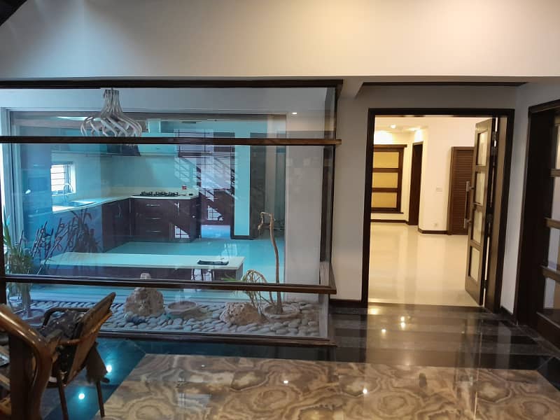 1 Kanal Luxury Brand New Modern House For Rent In Gulbahar Block Sector B Bahria Town Lahore 6