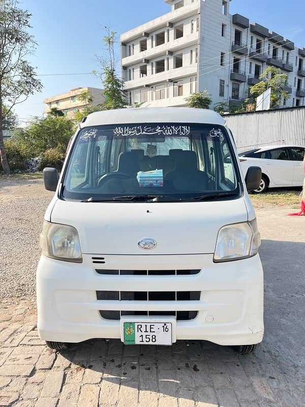 Daihatsu Hijet 2011 3