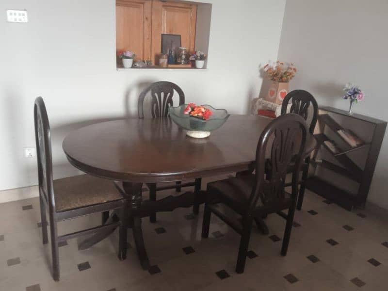 wooden dining table 0