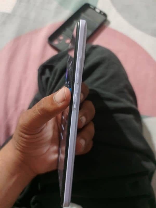 redmi 12c complete lady hand use 2