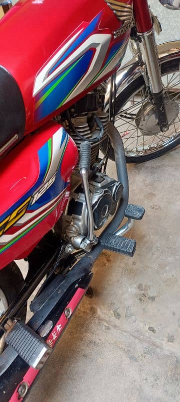 Honda 125 2022 3