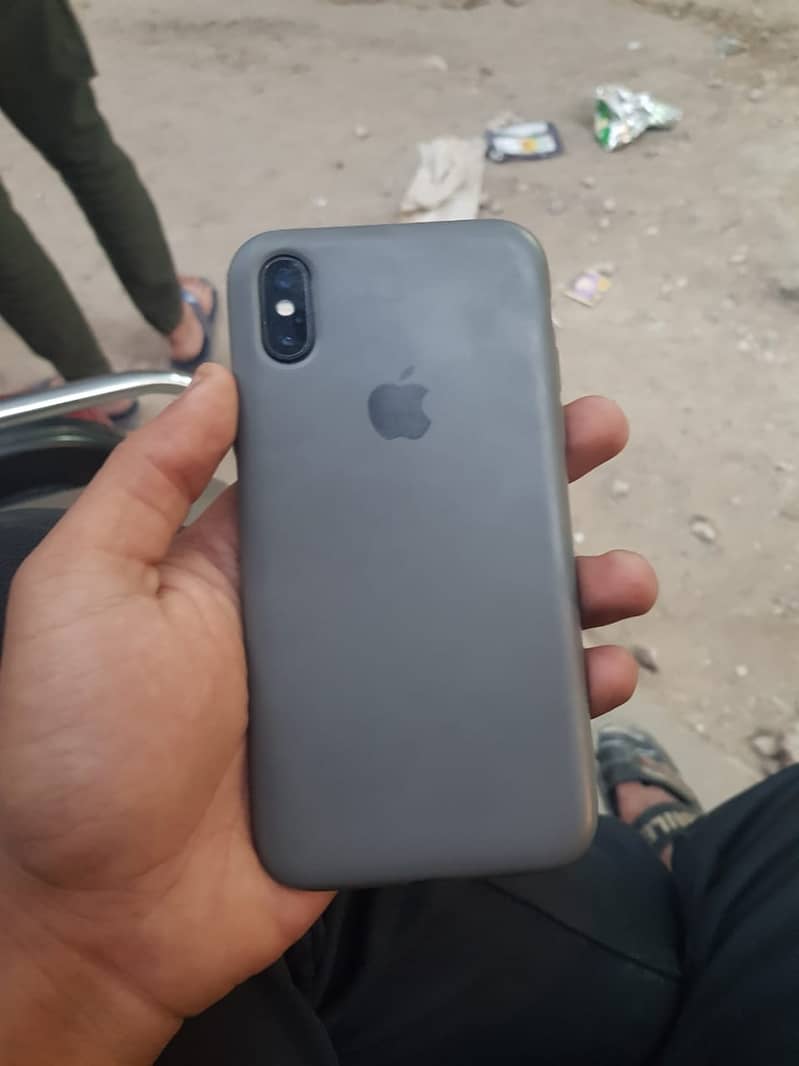 Sale  iPhone X pta approved 64 gb 4