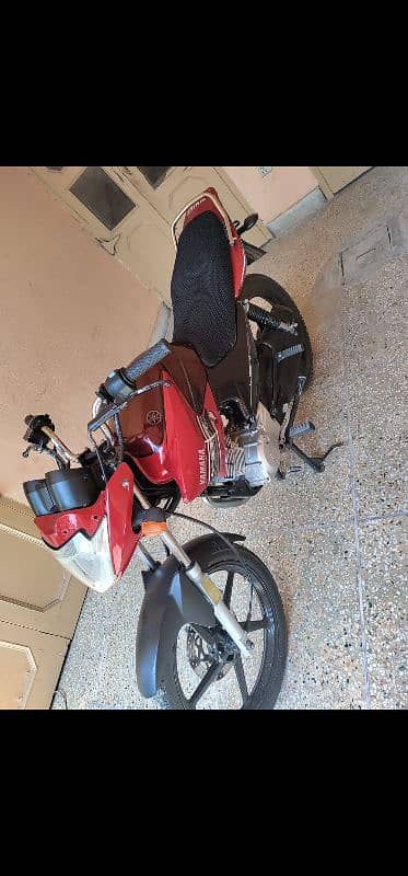 Selling my beloved ybr 125 esd 1