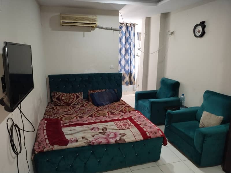 Per day. Studio full furnished flats available for rent 2