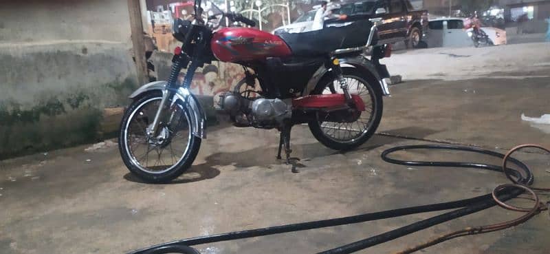 bike 70 good condition 3