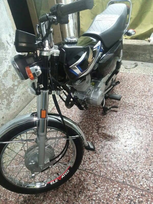 honda125 2025 bike file smart card 2keys all punjab registred 2