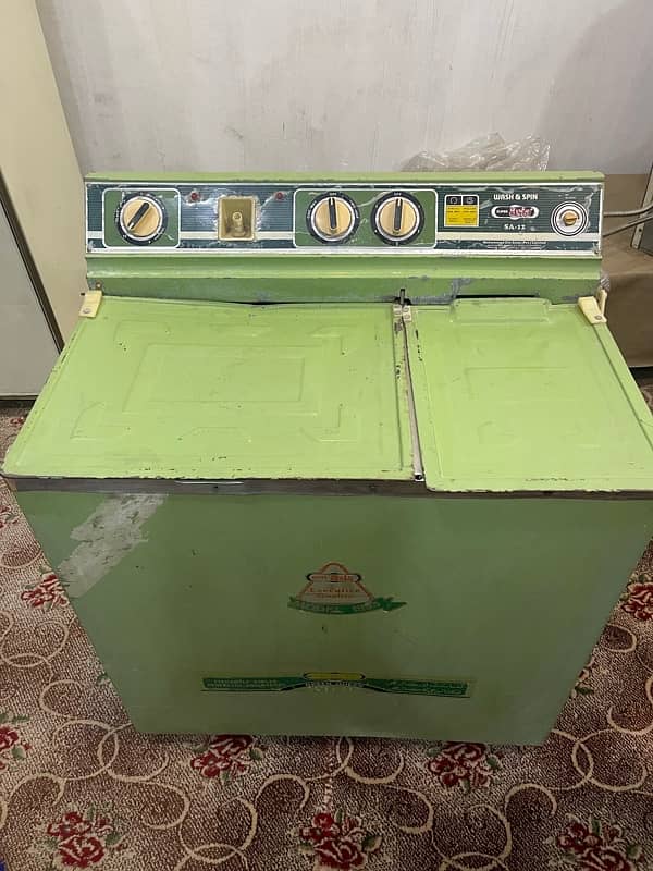 Washing Machine With Spinner Very Good Condition 0