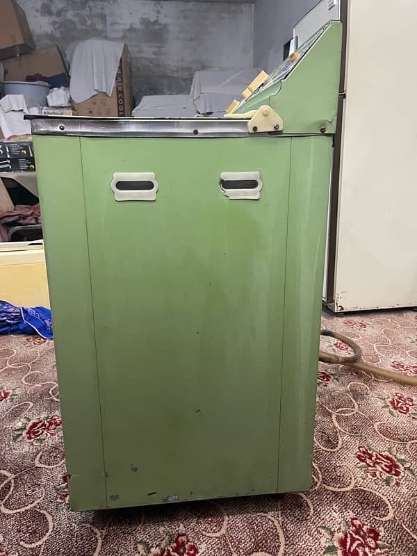 Washing Machine With Spinner Very Good Condition 3