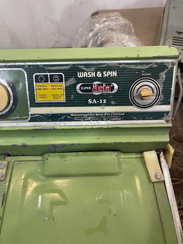 Washing Machine With Spinner Very Good Condition 8