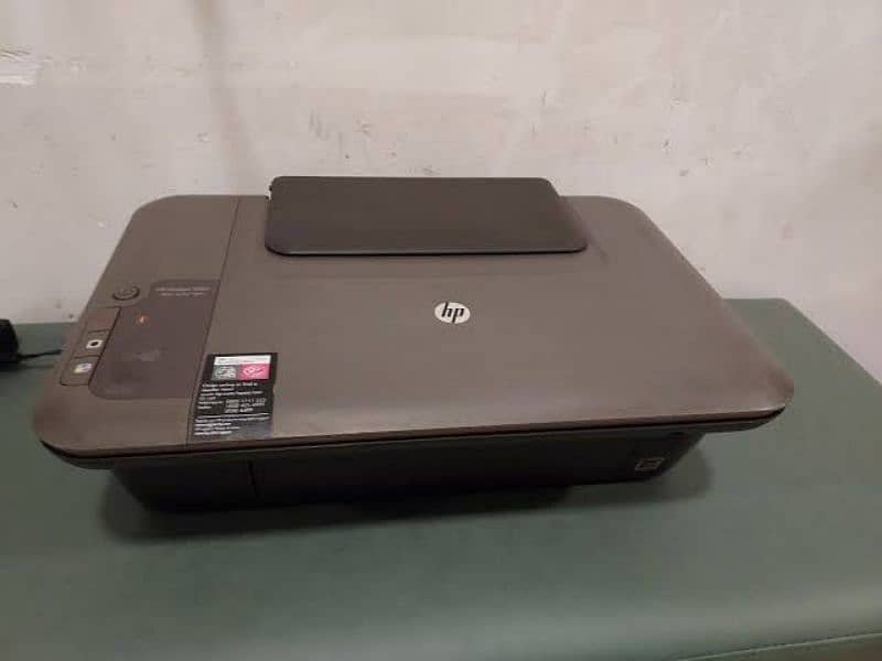 Hp Deskjet 1050 printer  colour black print all-in-one printer 2