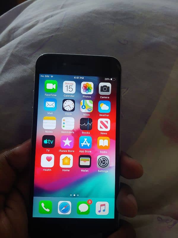 Iphone 6 in good condition 6