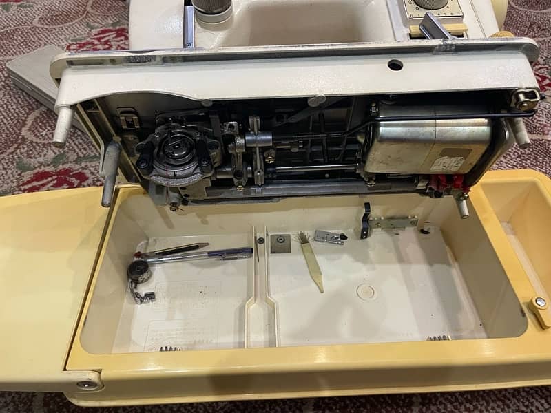 Janome Sewing Machine in Very Good Condition 100% Genuine Japani 7