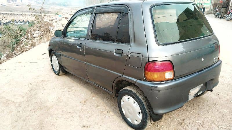 Daihatsu Cuore 2007 1