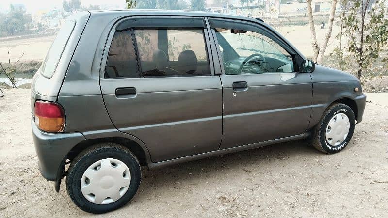 Daihatsu Cuore 2007 4