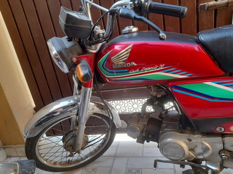 Honda cd 70 2017 average condition 6