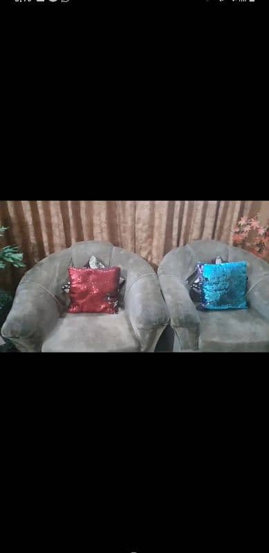 5 seater sofa set nice condition 4