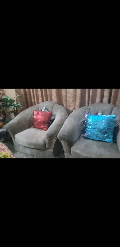 5 seater sofa set nice condition 8