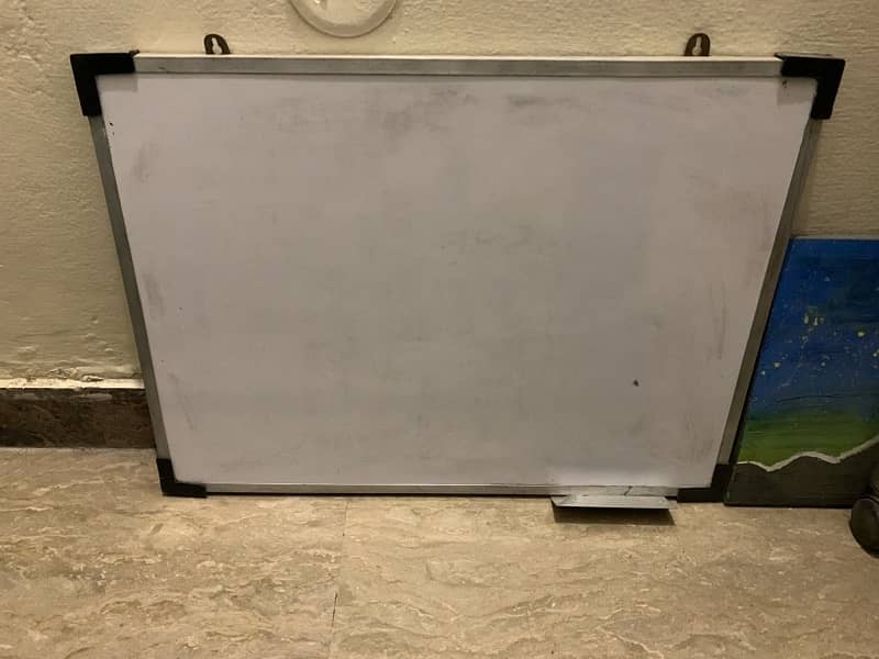 White board 0