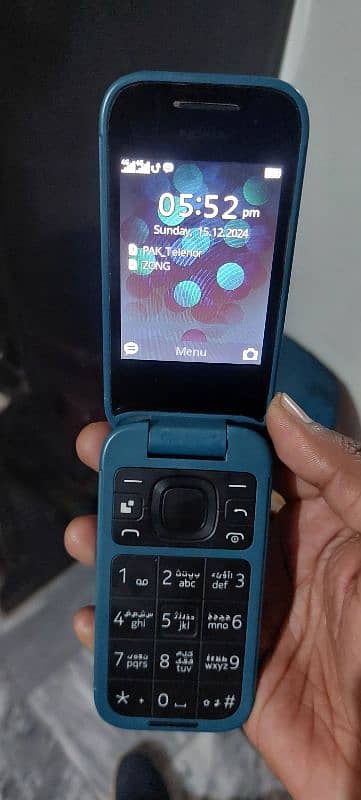 Nokia 2660 flip 1