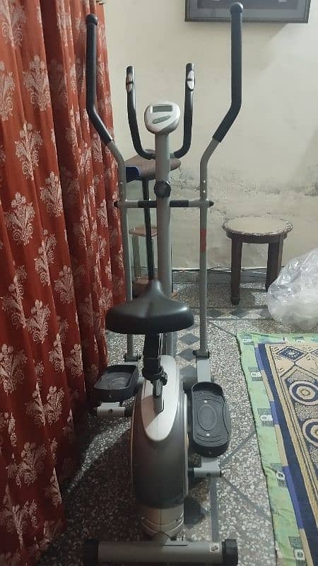 elliptical cycle in new condition for sale 3