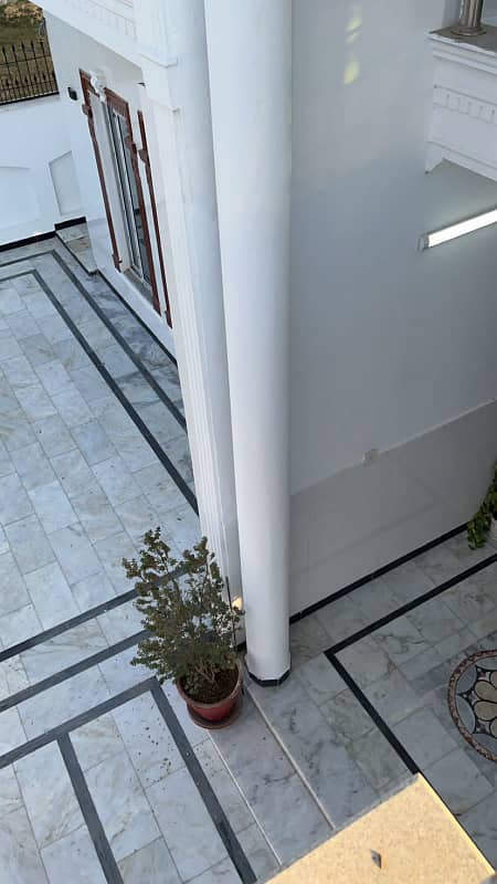 Brand New Kanal house available for rent in phase 7 bahria town Rawalpindi 5