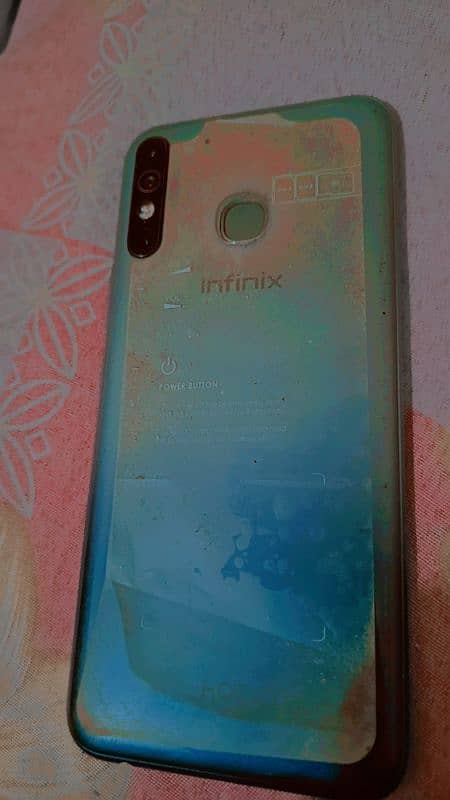 infinix hot 8 /4+64memory 2