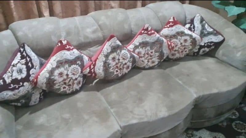 5 seater sofa set nice condition 10