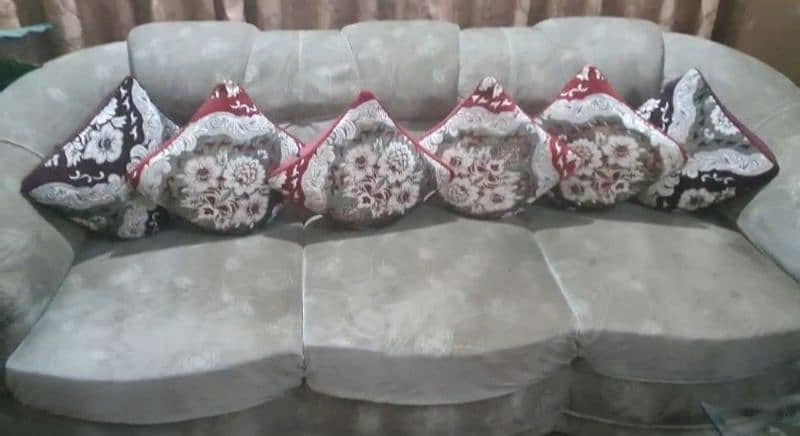 5 seater sofa set nice condition 11