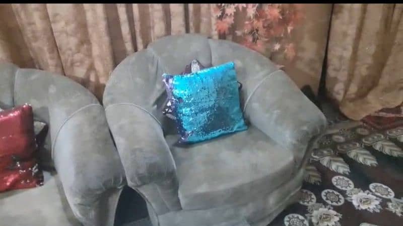 5 seater sofa set nice condition 17