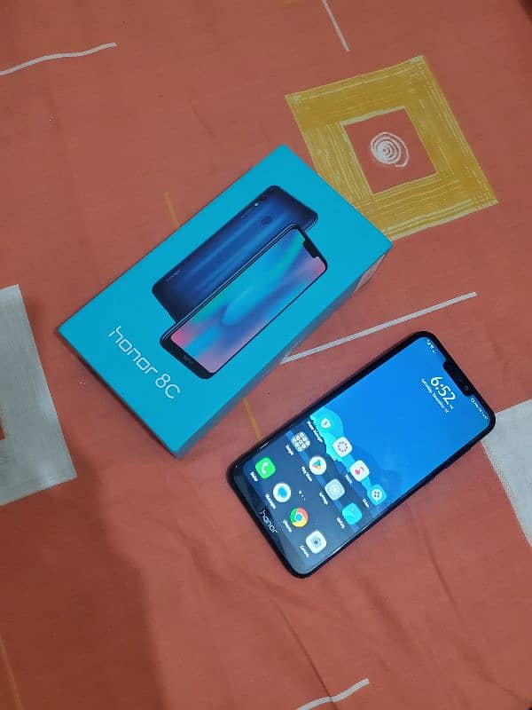 Honor 8C Complete Box For Sale 3