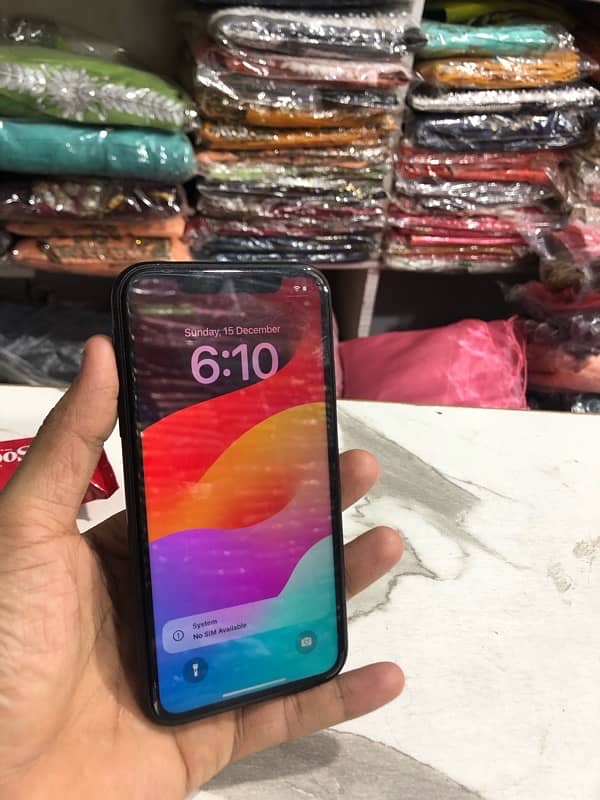 I phone Xr non pta 64gb factory unlock 2