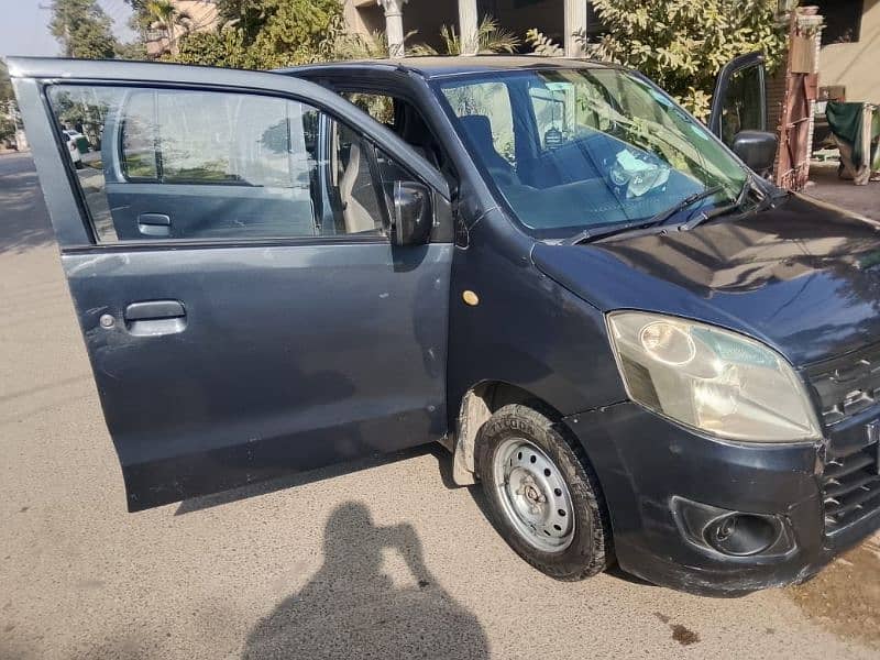 Suzuki Wagon R 2015 4