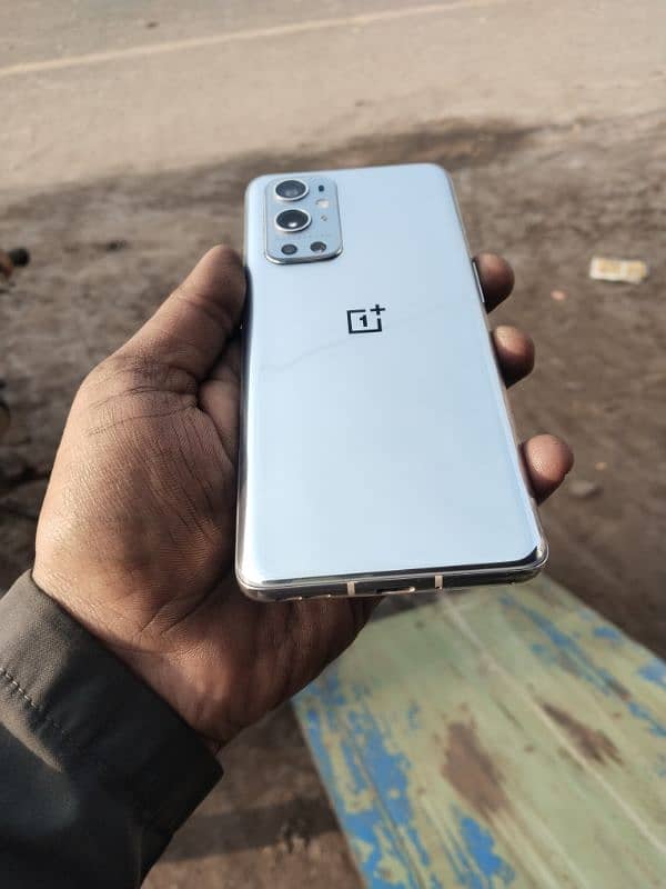 OnePlus 9pro 12+12 256gb 0