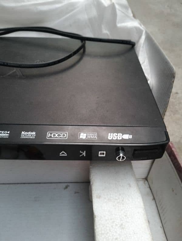 DVD player 2