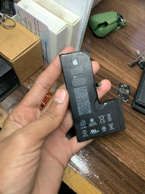 iphone xs original battery 0