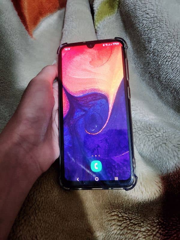 Samsung galaxy a50 4