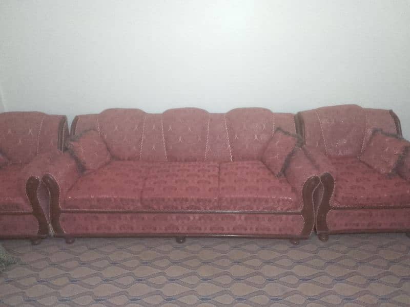 sofa for sale 0