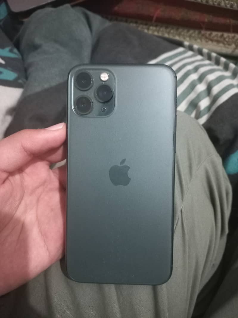 I phone 11 pro in best condition 2