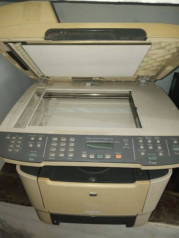 HP Laser Jet 2727 (printer, photocopier, scanner) 3