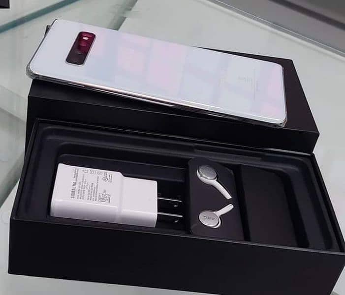 Samsung Galaxy s10 puls 12/256 gb 03241196127 my whatsapp number 2