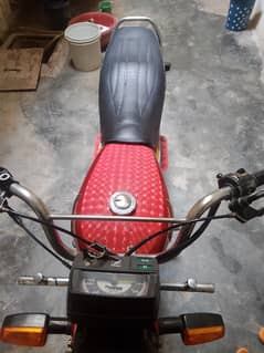 Honda CD 70 2015