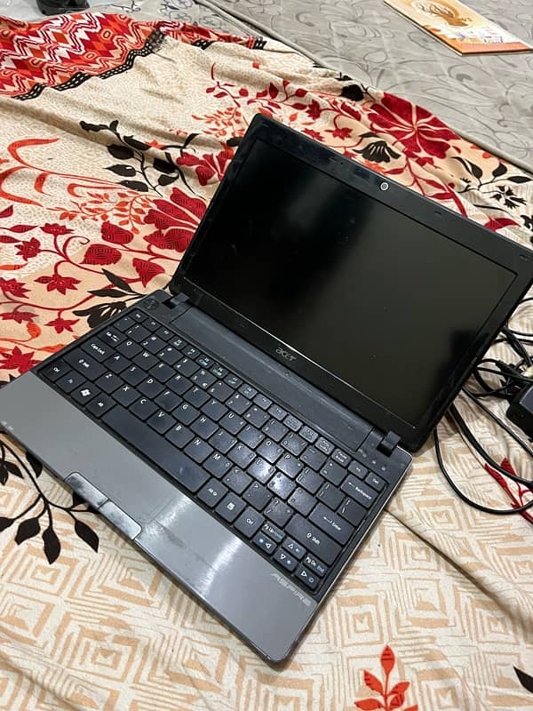 ACER Laptop 0