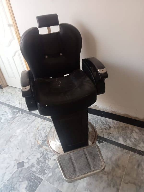 Saloon chairs\Barbar chair\Parlour chairs\washing unit\chairs for sale 1