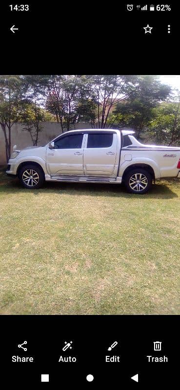 Toyota Hilux 2010 0