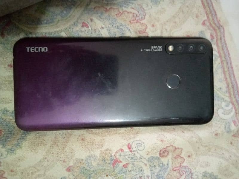 Tecno Spark 4 0