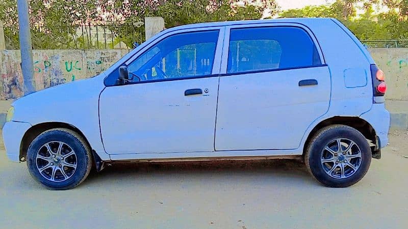 Suzuki Alto 2007 3