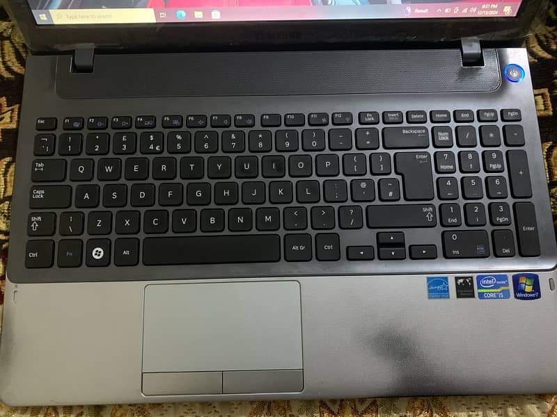 Samsung Laptop Core i5 1