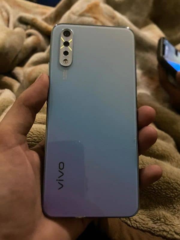 vivo s1 sale and exchange possible. 1