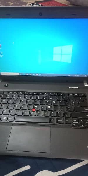 Lenovo E431 Thinkpad core i5 3rd generation . 4GB RAM ,320GB harddisk 0